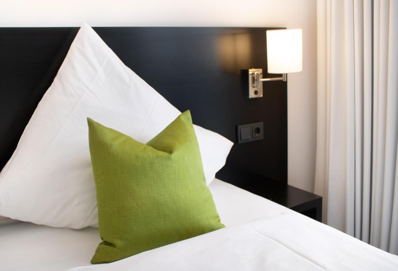 Rhe Hotel By Wmm Hotels Rheinau Exterior foto